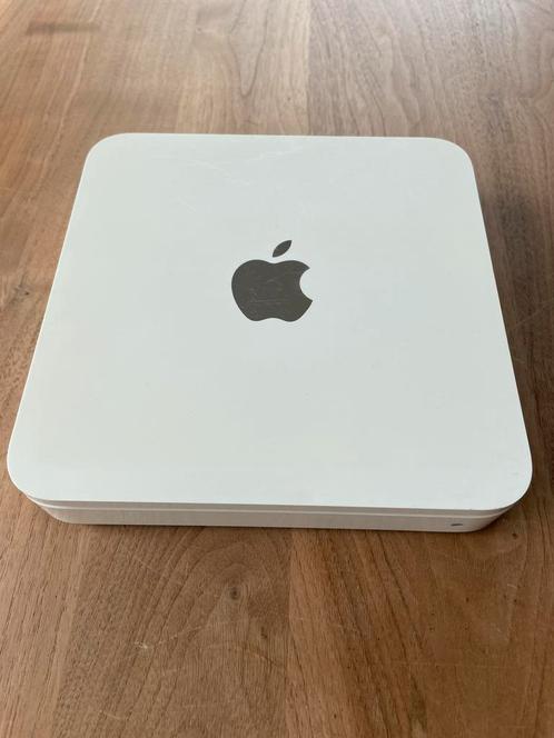 Apple Time Capsule Router met 2TB Opslag. A1409. Wi-Fi wifi, Computers en Software, Routers en Modems, Zo goed als nieuw, Router