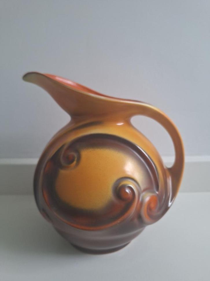 Oranje/Okerkleurige Vintage Plateel snavelkan, Antiek en Kunst, Antiek | Keramiek en Aardewerk, Ophalen of Verzenden
