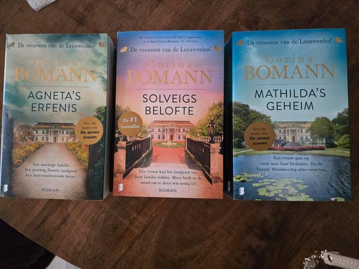 Corina Bomann - Serie: de vrouwen van de Leeuwenhof. Bestaat, Boeken, Historische romans, Zo goed als nieuw, Ophalen of Verzenden