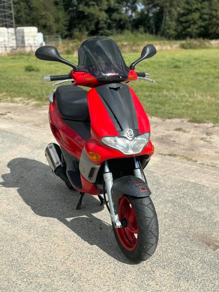 Gilera runner 180cc stage 1, Fietsen en Brommers, Scooters | Overige merken, Zo goed als nieuw, Tweetakt, Ophalen of Verzenden
