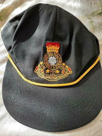 pet duke of yorks royal canadian hussars beschikbaar voor biedingen