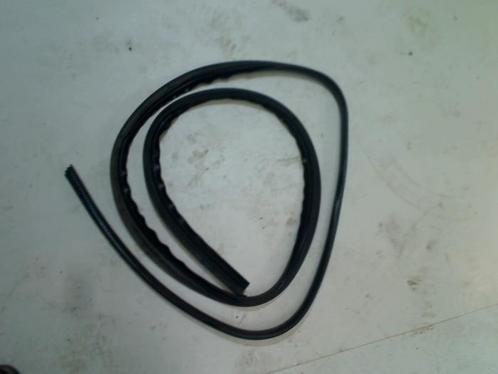 Portierrubber 4Deurs rechts-voor van een Renault Twingo, Auto-onderdelen, Carrosserie en Plaatwerk, Renault, Gebruikt, 3 maanden garantie