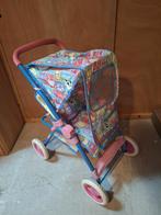 Leuke poppenwagen met frisse kleurtjes, Kinderen en Baby's, Speelgoed | Poppen, Ophalen of Verzenden, Babypop