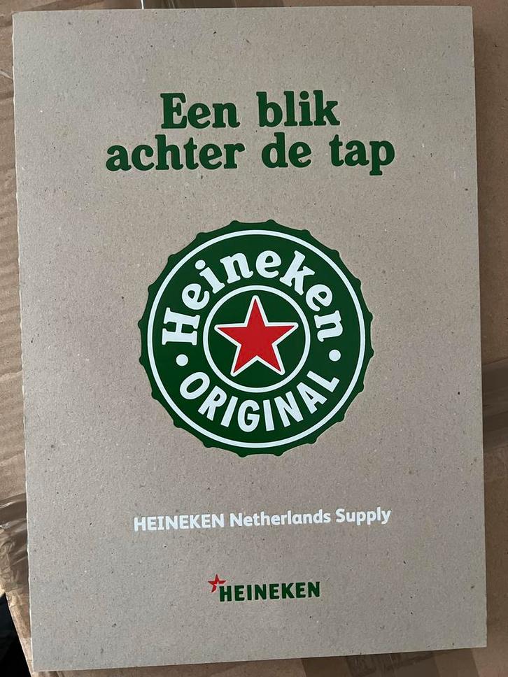 Heineken: Een blik achter de tap - Boek, Verzamelen, Biermerken, Nieuw, Overige typen, Heineken, Ophalen of Verzenden