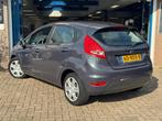 Ford Fiesta 1.25 Trend 2011 Grijs 5drs Airco USB APK NAP!, Voorwielaandrijving, Euro 5, Stof, 82 pk