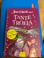 Tante Troela - David Walliams, Ophalen of Verzenden, Zo goed als nieuw, Fictie algemeen