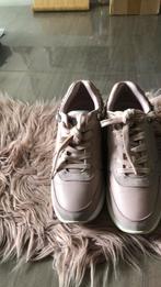 Zgan Guess Sneakers Maat 39, Kleding | Dames, Schoenen, Ophalen of Verzenden, Zo goed als nieuw, Roze, Sneakers of Gympen