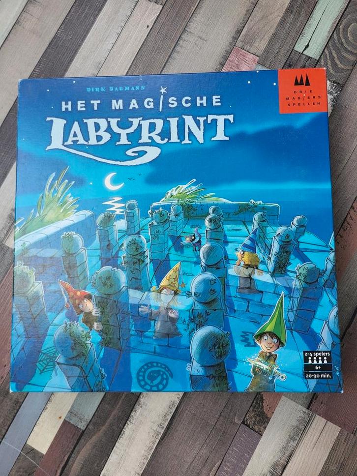 Verschillende spelletjes, Hobby en Vrije tijd, Gezelschapsspellen | Bordspellen, Zo goed als nieuw, Ophalen