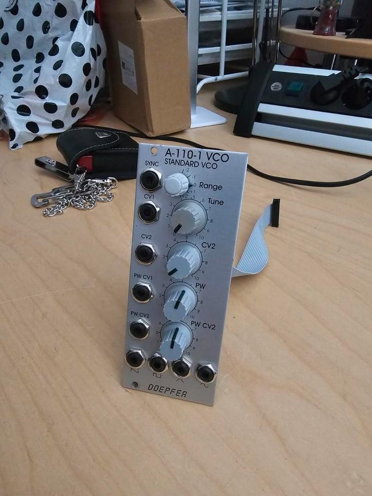 Eurorack en SR-JV80 modules, Muziek en Instrumenten, Soundmodules, Zo goed als nieuw, Ophalen of Verzenden