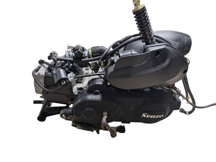 Motorblok motor blok origineel Senzo Rivalux, Fietsen en Brommers, Brommeronderdelen | Scooters, Gebruikt, Ophalen of Verzenden