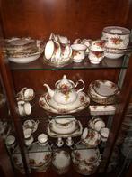 OLD COUNTRY ROSES Royal Albert Bone China England Servies, Antiek en Kunst, Verzenden