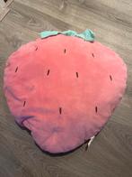 Aardbei Knuffel/Kussen, Ophalen, Zo goed als nieuw, Roze, Overige vormen