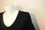 Marccain zwarte top knopen over de mouwe N4, Kleding | Dames, Tops, Maat 38/40 (M), Verzenden, Zwart, Korte mouw