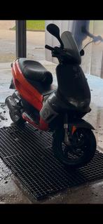 Gilira runner 180 brom, Fietsen en Brommers, Scooters | Piaggio, Ophalen, Zo goed als nieuw, Overige modellen