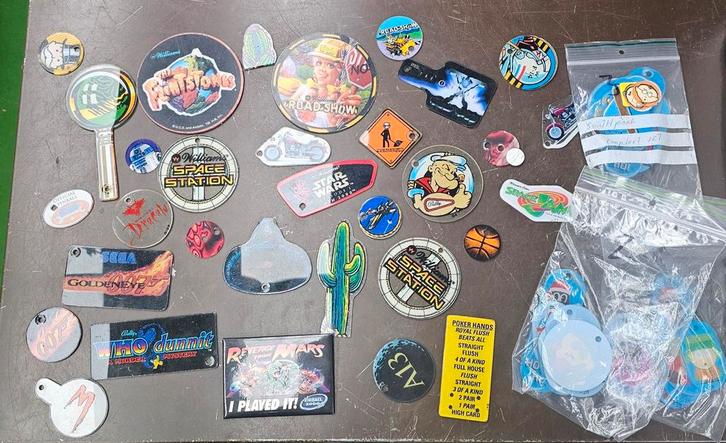 Pinball coasters keyrings & plastics, Verzamelen, Automaten | Flipperkasten, Zo goed als nieuw, Bally, Ophalen of Verzenden