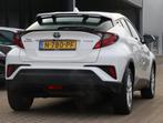 Toyota C-HR 1.8 Hybrid Dynamic I Navi I Keyless I Camera, Stof, Euro 6, 4 cilinders, Wit