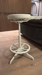 Verstelbare kruk van Ikea, Ophalen, In hoogte verstelbaar, Zo goed als nieuw, Kunststof