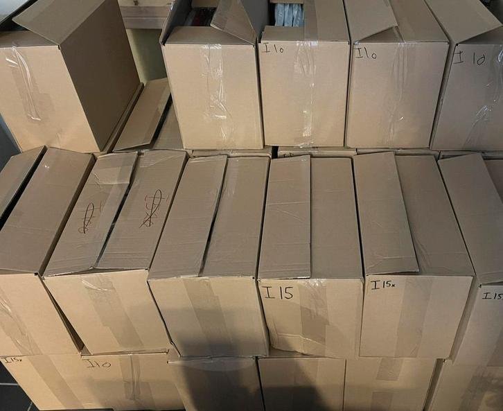 Partij handel, Computers en Software, Tablet-hoezen, Zo goed als nieuw, Bescherming voor- en achterkant, 10 inch, Ophalen