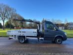 Mercedes-Benz Sprinter 516 open laadbak met Hiab laadkraan, Auto's, Bestelauto's, Euro 5, Achterwielaandrijving, Gebruikt, 4 cilinders