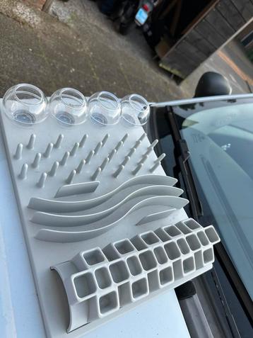 Activiteitsspeelgoed voor katten beschikbaar voor biedingen