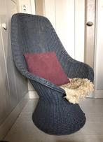 Rotan stoel met hoge rug armstoel loungestoel klassiek, Huis en Inrichting, Stoelen, Gebruikt, Overige kleuren, Riet of Rotan