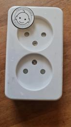 Base Opbouw Stopcontact met Kinderbeveiliging, Ophalen of Verzenden, Gebruikt, Stopcontact