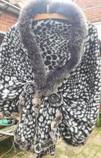 Omslagdoek/stola met bontrand, Ophalen, Zo goed als nieuw, Maat 46/48 (XL) of groter, Sjaal