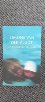 Simone van der Vlugt - Op klaarlichte dag, Gelezen, Simone van der Vlugt, Ophalen of Verzenden, Nederland