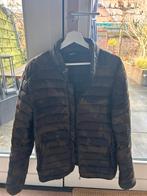 Pull & Bear Camouflage Jas, Ophalen of Verzenden, Zo goed als nieuw, Overige maten, Groen