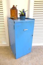 Mooie blauwe industriele metalen locker kast, Huis en Inrichting, Kasten | Lockerkasten, Gebruikt, Industrieel retro vintage, Ophalen