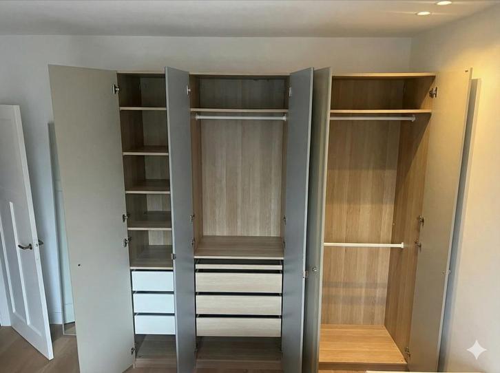 IKEA Pax kast 226cm of 275.5cm breed met deuren, Huis en Inrichting, Kasten | Kledingkasten, Zo goed als nieuw, 200 cm of meer