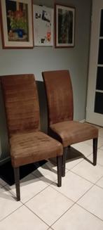 2 bruine stoelen 5,- per stuk, Gebruikt, Ophalen