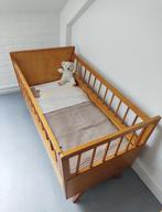 Vintage houten ledikantje, Kinderen en Baby's, Babywiegjes en Ledikanten, Ophalen, Gebruikt, Ledikant