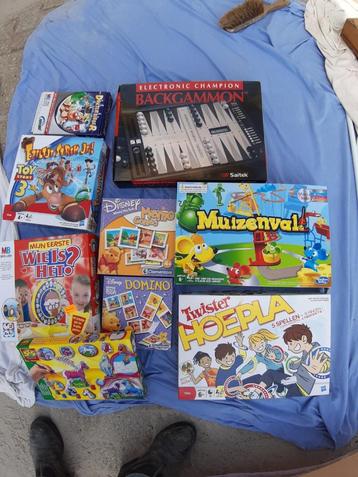 spellen pakket beschikbaar voor biedingen