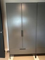 Stoere kledingkast grijs met lade (merk WOOOD), Kinderen en Baby's, Kinderkamer | Commodes en Kasten, Ophalen, 50 tot 70 cm, Nieuw