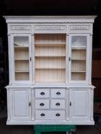Old look apothekerskast HERBA FURMENTUM PHARMA