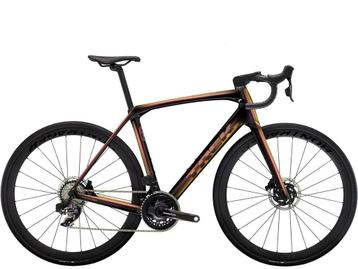 Trek Domane SLR 7 GEN 4 Nu 7199,00 beschikbaar voor biedingen