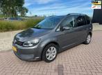 Volkswagen Touran 1.2 TSI BlueMotion 7p. RIJDT GOED/PDC/NAVI, Voorwielaandrijving, Euro 5, Stof, Zwart