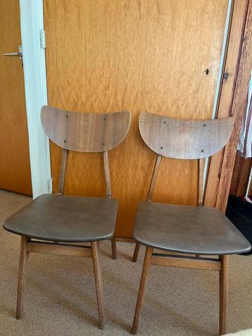 Deens design vintage stoelen (2) beschikbaar voor biedingen