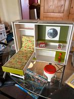 Vintage poppen meubel, Ophalen, Zo goed als nieuw, Poppenhuis