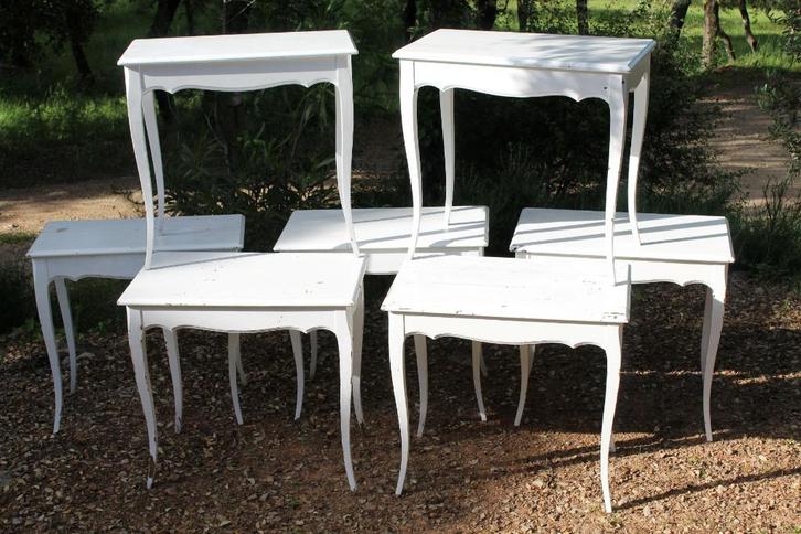 Brocante - Serie kleine witte tafeltjes!, Huis en Inrichting, Woonaccessoires | Overige, Gebruikt, Ophalen