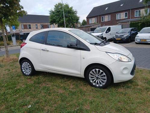 Ford Ka 1.2 2013 NL auto, airco, start stop, stoelverwarming, Auto's, Ford, Particulier, Ka, ABS, Airbags, Airconditioning, Boordcomputer