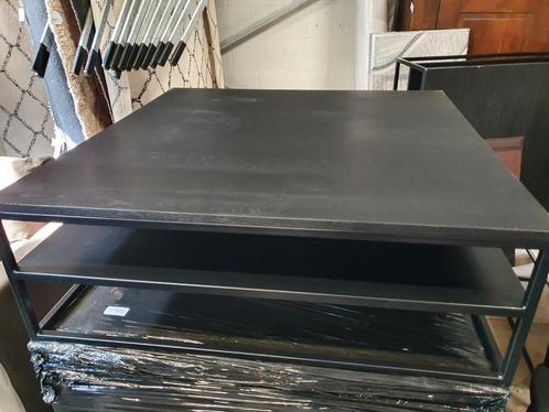 Grote vierkante salontafel, Huis en Inrichting, Tafels | Salontafels, Nieuw, Minder dan 50 cm, 100 tot 150 cm, 100 tot 150 cm