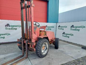 Ruwterreinheftruck beschikbaar voor biedingen