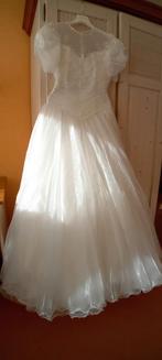 Prachtige witte trouwjurk maat S met accessoires., Ophalen, Gedragen, Wit, Trouwjurk