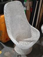 2 x rotan stoel kuip fauteuil, Ophalen, Gebruikt, ., Minder dan 75 cm
