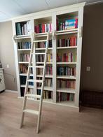 Boekenkast met ladder, Ophalen, Met plank(en), Gebruikt, 200 cm of meer