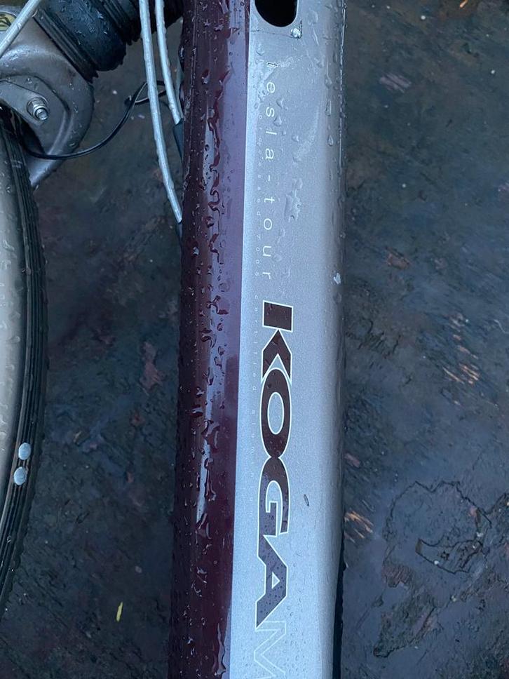 Goede fietsaccu Koga Miyata type Tesla ion oplader + houder, Fietsen en Brommers, Fietsonderdelen, Gebruikt, Algemeen, Overige typen