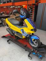 Runner 180, Ophalen of Verzenden, Zo goed als nieuw, Benzine