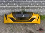 Peugeot 208 II Gt-line 6pdc voorbumper geel, Gebruikt, Voor, Ophalen of Verzenden, Bumper